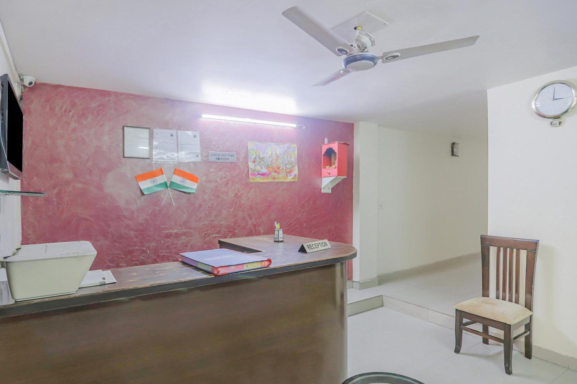 Collection O A3S Lodge Near Dilli Haat Ina 뉴델리 외부 사진